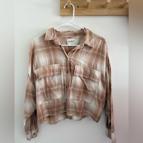 Abercrombie & Fitch Soft A&F 90s Cropped Flannel Shirt Tan Gray-Small - Picture 2 of 5